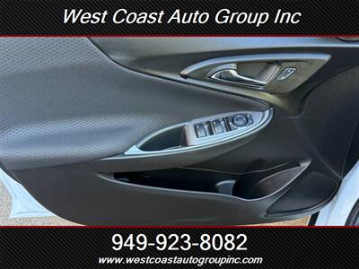 2025 Chevrolet Malibu LT   - Photo 16 - Costa Mesa, CA 92626
