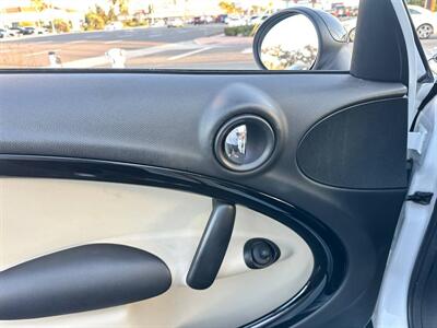 2012 MINI Cooper Countryman   - Photo 20 - Costa Mesa, CA 92626