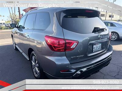 2018 Nissan Pathfinder SV   - Photo 4 - Costa Mesa, CA 92626