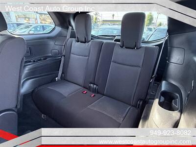 2018 Nissan Pathfinder SV   - Photo 13 - Costa Mesa, CA 92626