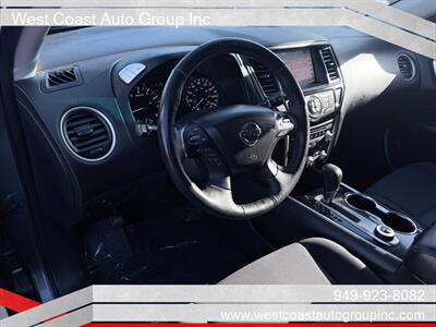 2018 Nissan Pathfinder SV   - Photo 6 - Costa Mesa, CA 92626