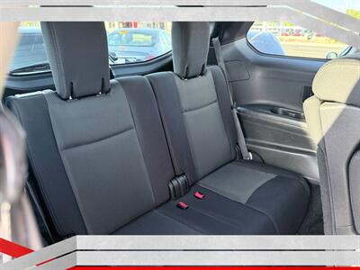 2018 Nissan Pathfinder SV   - Photo 12 - Costa Mesa, CA 92626