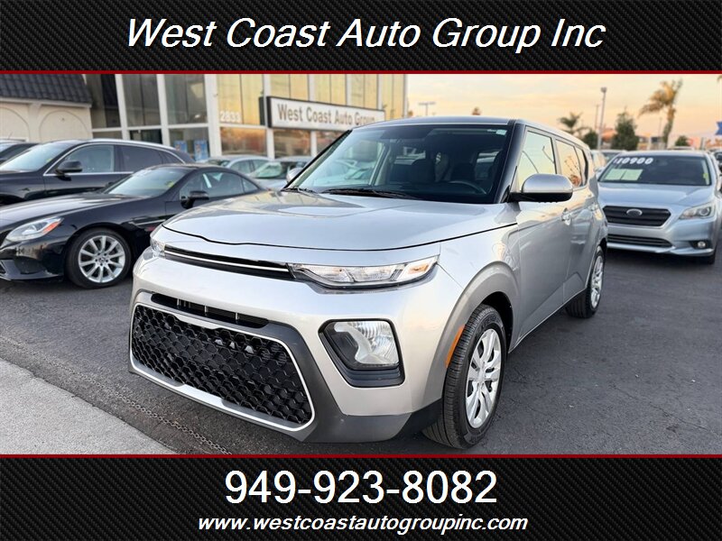 2022 Kia Soul LX   - Photo 1 - Costa Mesa, CA 92626
