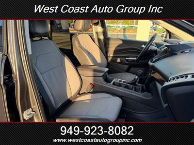 2017 Ford Escape Titanium   - Photo 8 - Costa Mesa, CA 92626