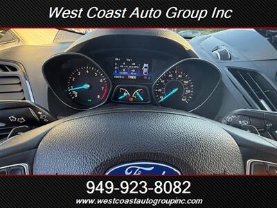 2017 Ford Escape Titanium   - Photo 19 - Costa Mesa, CA 92626