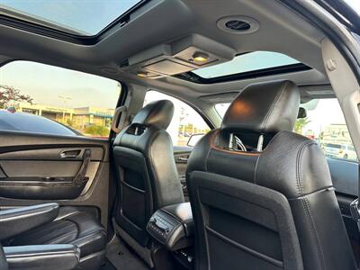 2011 GMC Acadia Denali   - Photo 9 - Costa Mesa, CA 92626