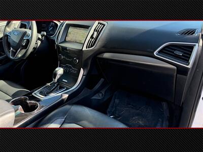 2015 Ford Edge SEL   - Photo 10 - Costa Mesa, CA 92626