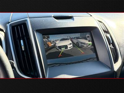 2015 Ford Edge SEL   - Photo 17 - Costa Mesa, CA 92626