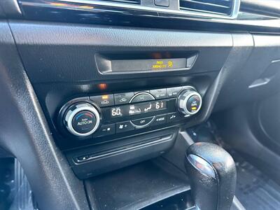 2016 Mazda Mazda3 i Touring   - Photo 16 - Costa Mesa, CA 92626