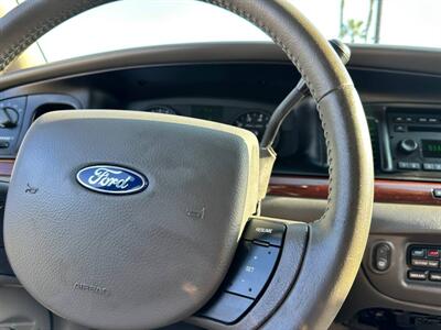2011 Ford Crown Victoria LX   - Photo 10 - Costa Mesa, CA 92626