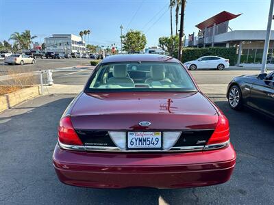 2011 Ford Crown Victoria LX   - Photo 15 - Costa Mesa, CA 92626