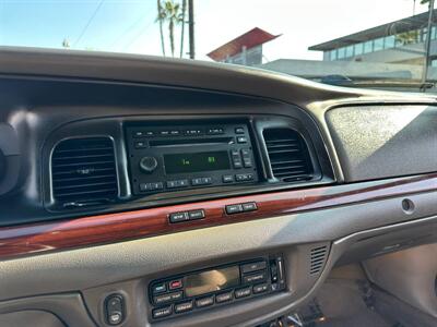 2011 Ford Crown Victoria LX   - Photo 11 - Costa Mesa, CA 92626