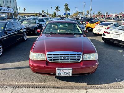 2011 Ford Crown Victoria LX   - Photo 14 - Costa Mesa, CA 92626