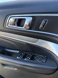 2017 Ford Explorer Sport   - Photo 22 - Costa Mesa, CA 92626