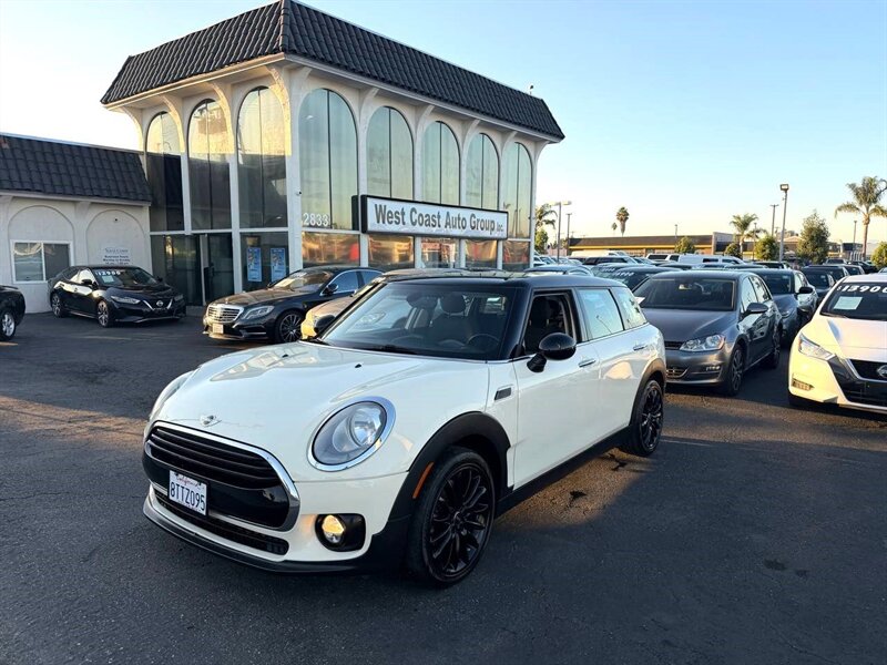 2017 MINI Clubman Cooper   - Photo 1 - Costa Mesa, CA 92626