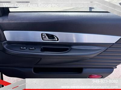 2004 Ford Thunderbird Deluxe - Photo 17 - Costa Mesa, CA 92626
