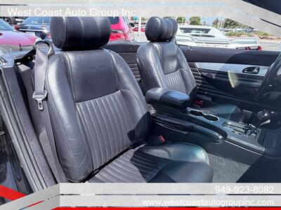 2004 Ford Thunderbird Deluxe - Photo 12 - Costa Mesa, CA 92626