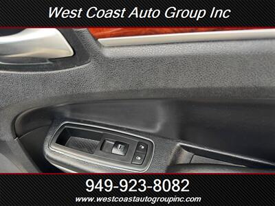 2014 Chrysler 300 - Photo 24 - Costa Mesa, CA 92626