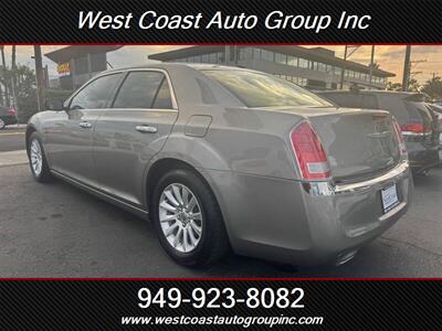 2014 Chrysler 300 - Photo 4 - Costa Mesa, CA 92626