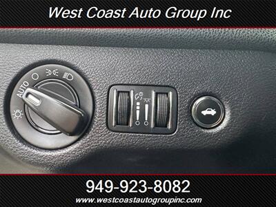 2014 Chrysler 300 - Photo 23 - Costa Mesa, CA 92626