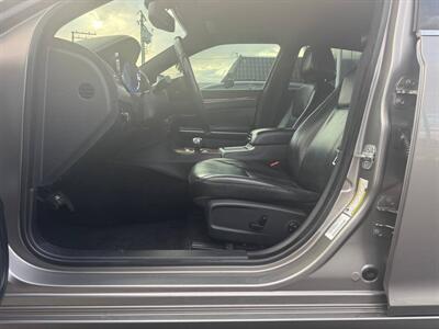 2014 Chrysler 300 Series - Photo 17 - Costa Mesa, CA 92626