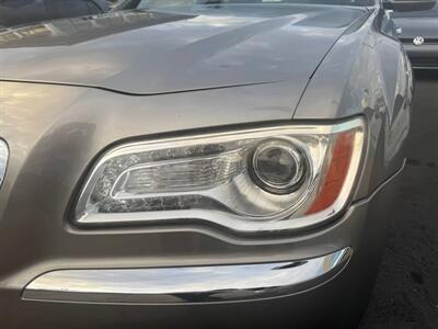 2014 Chrysler 300 Series - Photo 26 - Costa Mesa, CA 92626