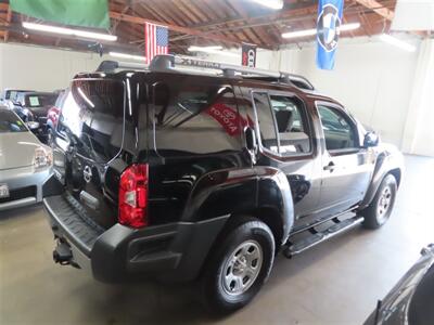 2015 Nissan Xterra X   - Photo 4 - Costa Mesa, CA 92626