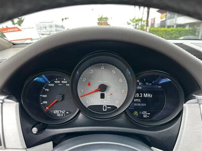 2016 Porsche Macan S   - Photo 29 - Costa Mesa, CA 92626