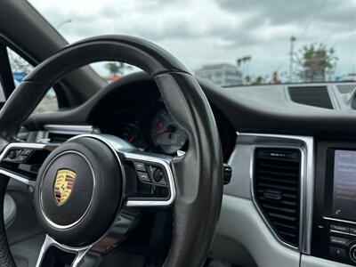 2016 Porsche Macan S   - Photo 21 - Costa Mesa, CA 92626