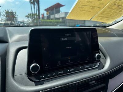 2024 Nissan Rogue S   - Photo 12 - Costa Mesa, CA 92626