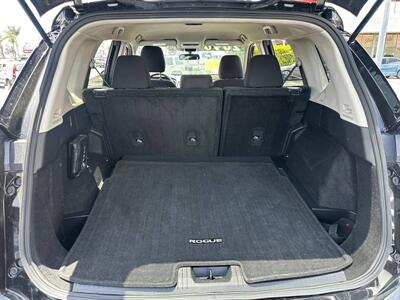 2024 Nissan Rogue S   - Photo 16 - Costa Mesa, CA 92626