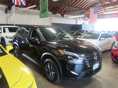 2024 Nissan Rogue S   - Photo 2 - Costa Mesa, CA 92626