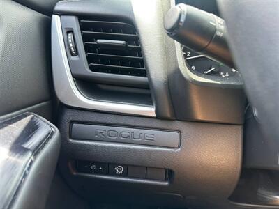 2024 Nissan Rogue S   - Photo 15 - Costa Mesa, CA 92626