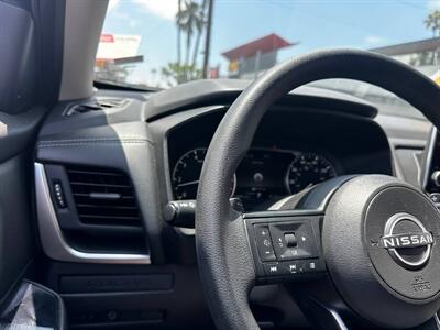 2024 Nissan Rogue S   - Photo 9 - Costa Mesa, CA 92626