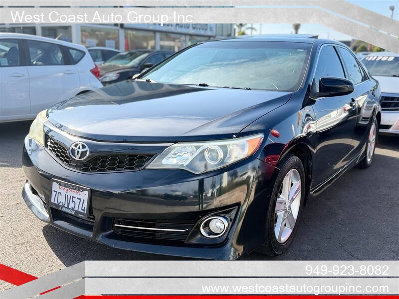 2013 Toyota Camry SE  