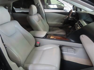 2011 Lexus RX   - Photo 8 - Costa Mesa, CA 92626