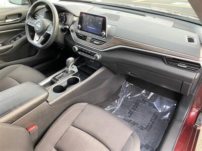 2024 Nissan Altima 2.5 SV - Photo 14 - Costa Mesa, CA 92626