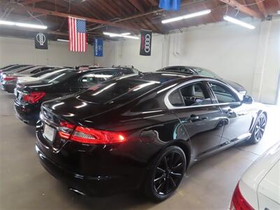 2013 Jaguar XF 3.0   - Photo 3 - Costa Mesa, CA 92626