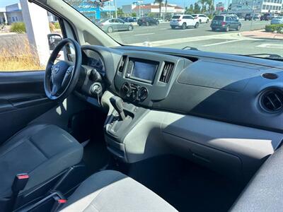 2021 Nissan NV200 SV   - Photo 10 - Costa Mesa, CA 92626