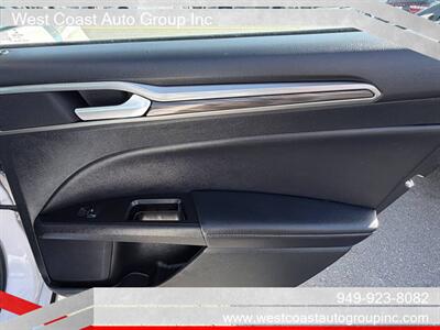 2017 Ford Fusion SE   - Photo 19 - Costa Mesa, CA 92626