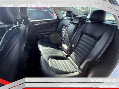 2017 Ford Fusion SE   - Photo 11 - Costa Mesa, CA 92626