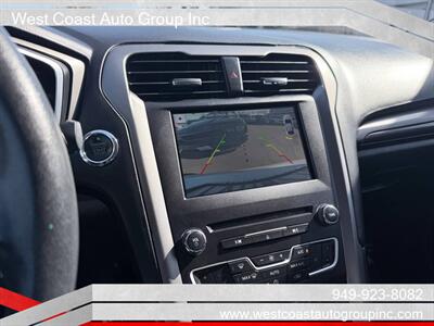 2017 Ford Fusion SE   - Photo 14 - Costa Mesa, CA 92626