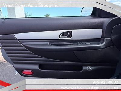 2005 Ford Thunderbird Deluxe - Photo 14 - Costa Mesa, CA 92626