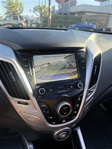 2017 Hyundai VELOSTER Value Edition   - Photo 11 - Costa Mesa, CA 92626