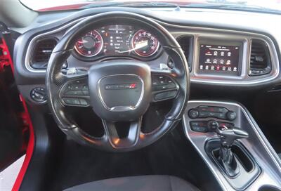 2022 Dodge Challenger GT   - Photo 17 - Costa Mesa, CA 92626