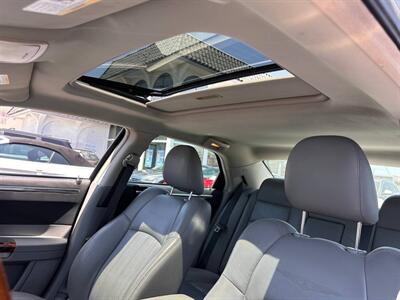 2006 Chrysler 300C   - Photo 9 - Costa Mesa, CA 92626