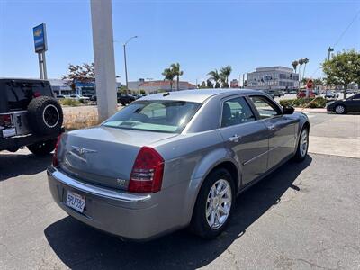2006 Chrysler 300C   - Photo 4 - Costa Mesa, CA 92626