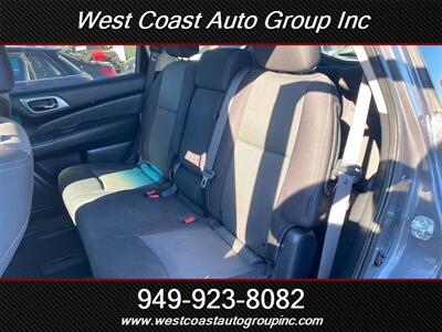 2019 Nissan Pathfinder SV - Photo 12 - Costa Mesa, CA 92626