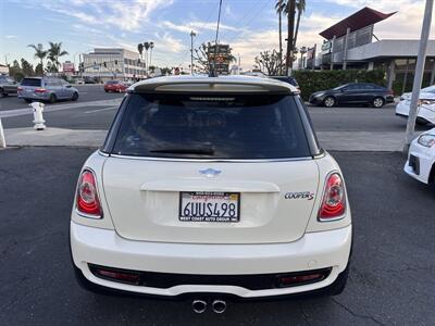 2012 MINI Cooper Hardtop S   - Photo 10 - Costa Mesa, CA 92626