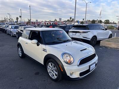 2012 MINI Cooper Hardtop S   - Photo 2 - Costa Mesa, CA 92626